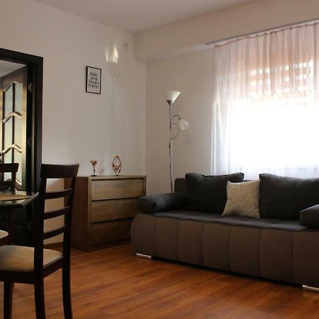 Still Apartament Craiova Eksteriør bilde