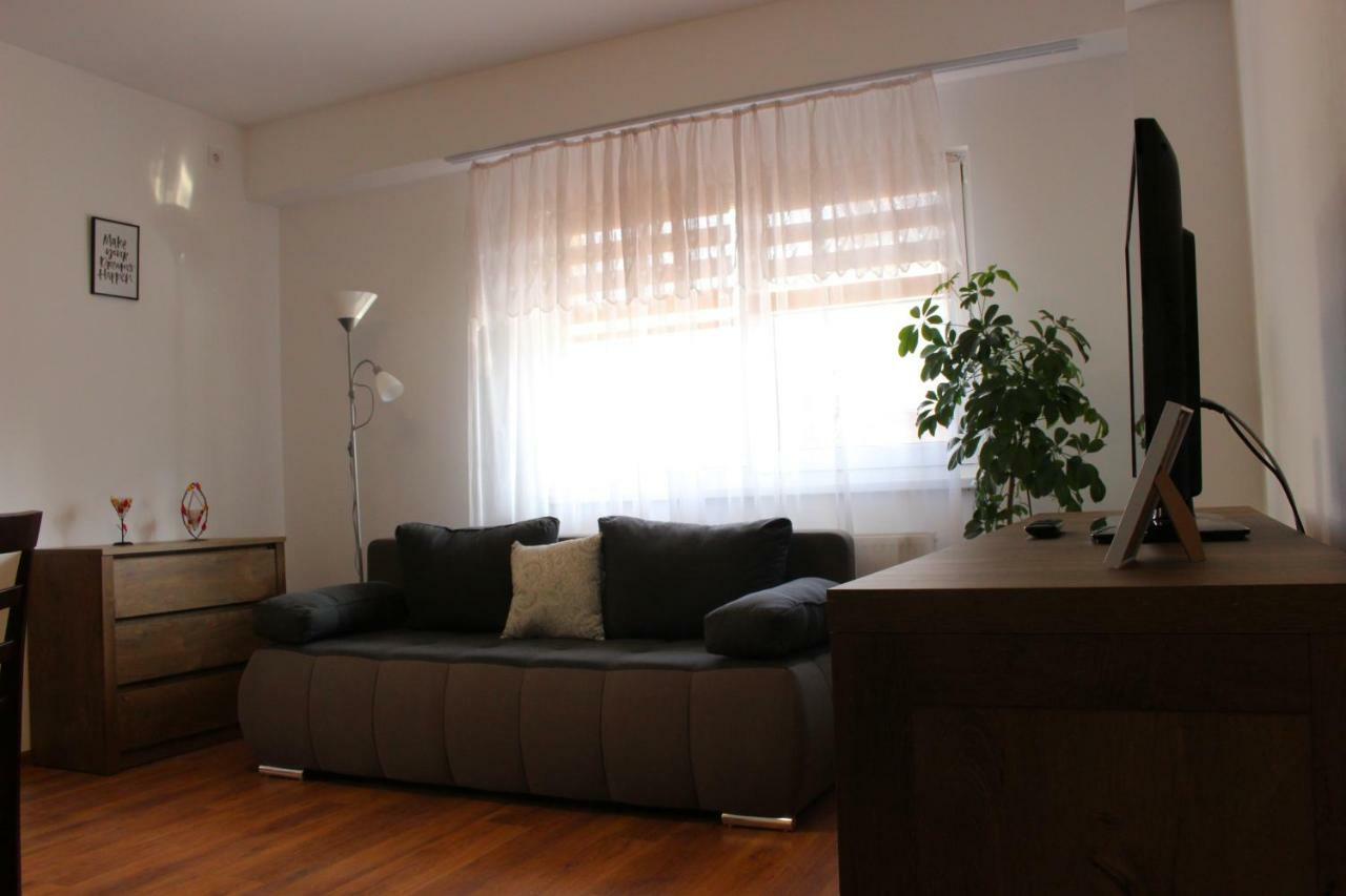 Still Apartament Craiova Eksteriør bilde