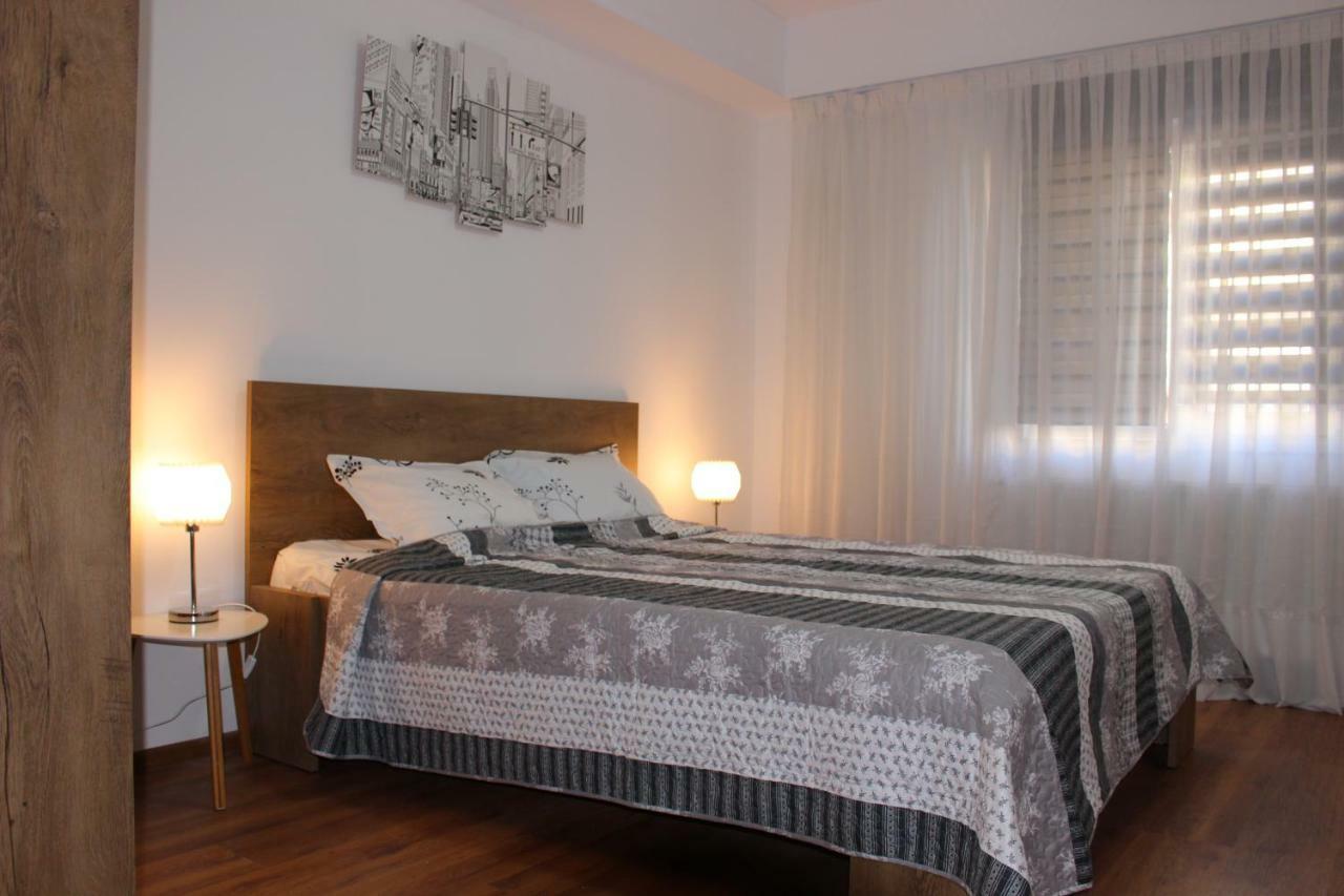 Still Apartament Craiova Eksteriør bilde