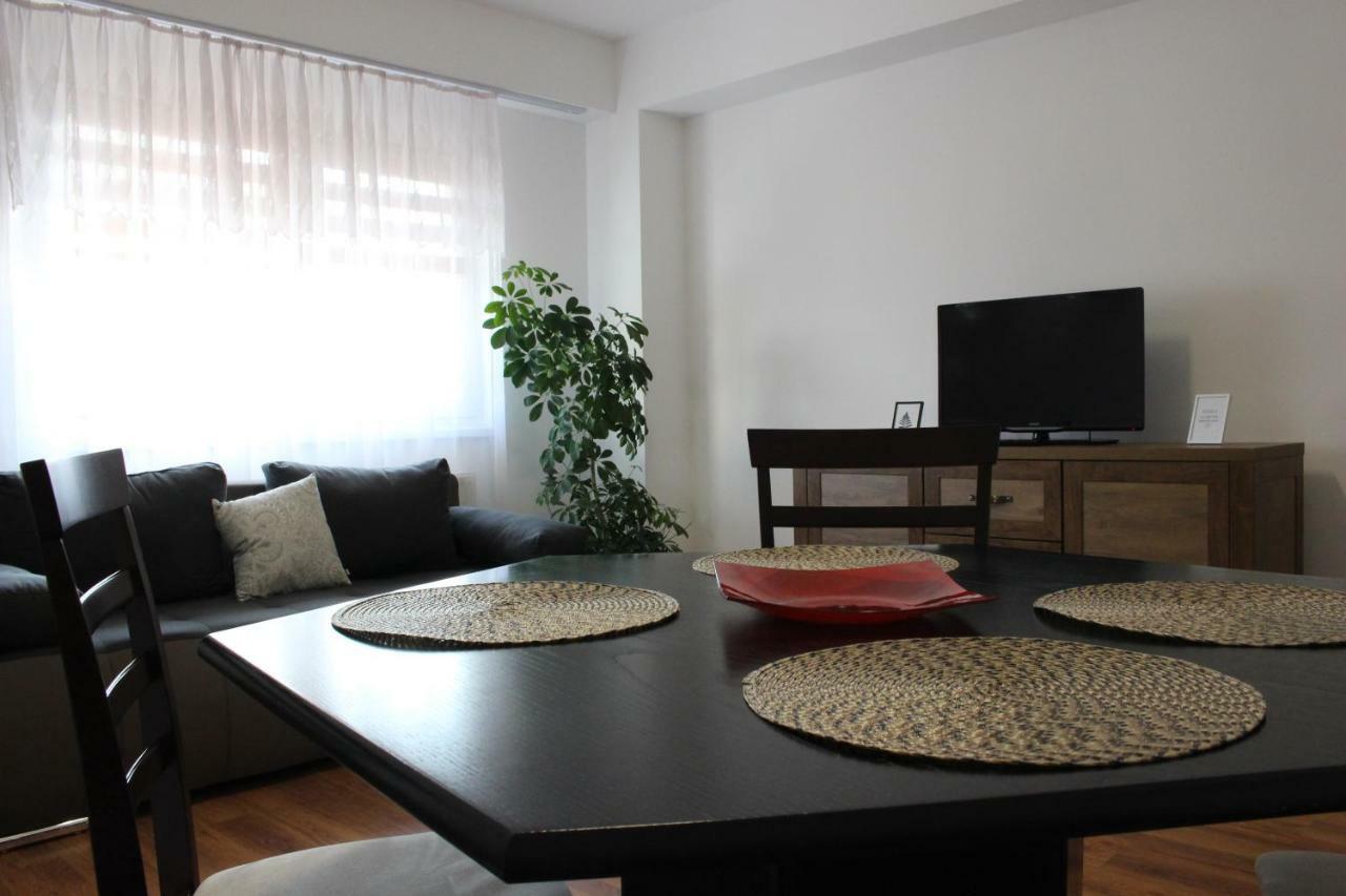 Still Apartament Craiova Eksteriør bilde